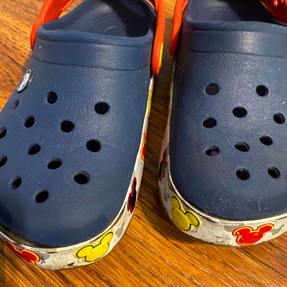 Crocs  Mickey Mouse 90 year edition Unisex kids size 13C